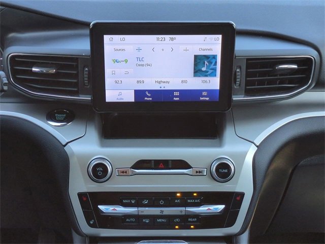 Certified 2022 Ford Explorer XLT w/ Equipment Group 202A image 18