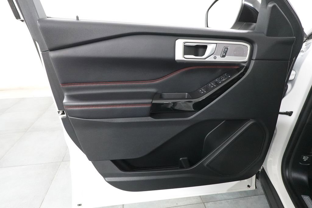 Certified 2022 Ford Explorer ST-Line image 22