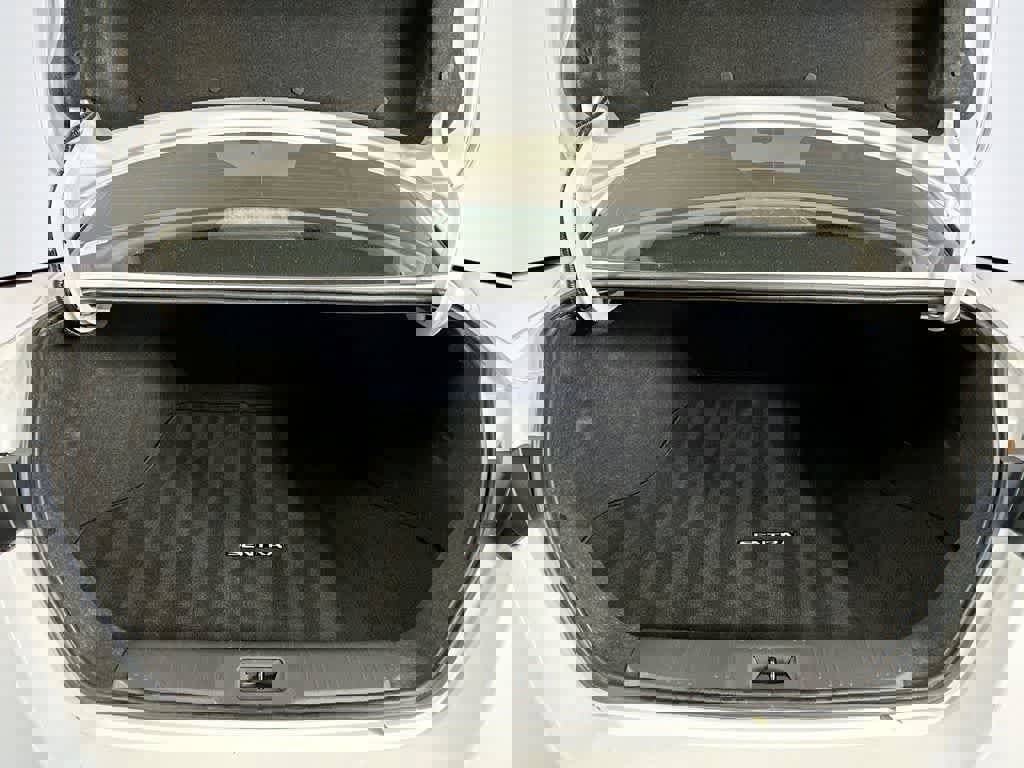 Used 2025 Nissan Sentra SV image 23