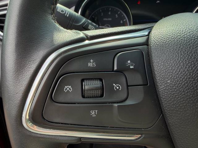 Used 2022 Buick Encore GX Select w/ Sport Touring Package FWD image 17