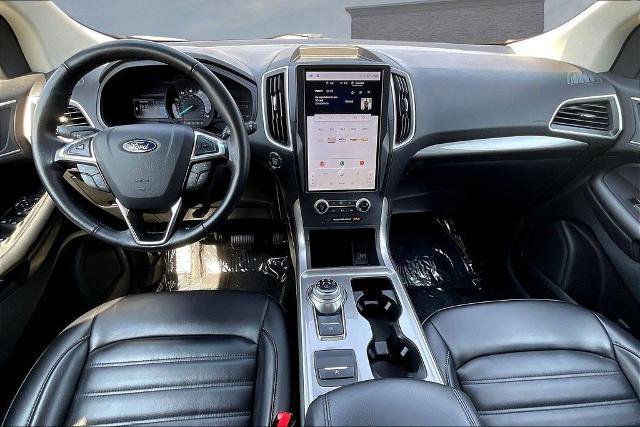 Certified 2024 Ford Edge SEL AWD/4WD image 7
