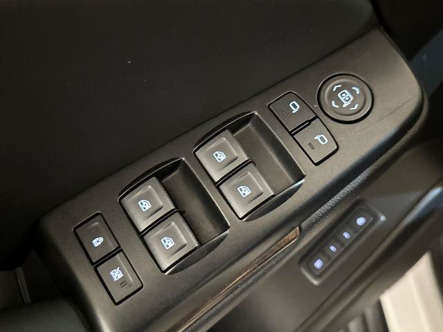 Used 2020 Chevrolet Tahoe LT AWD/4WD image 17
