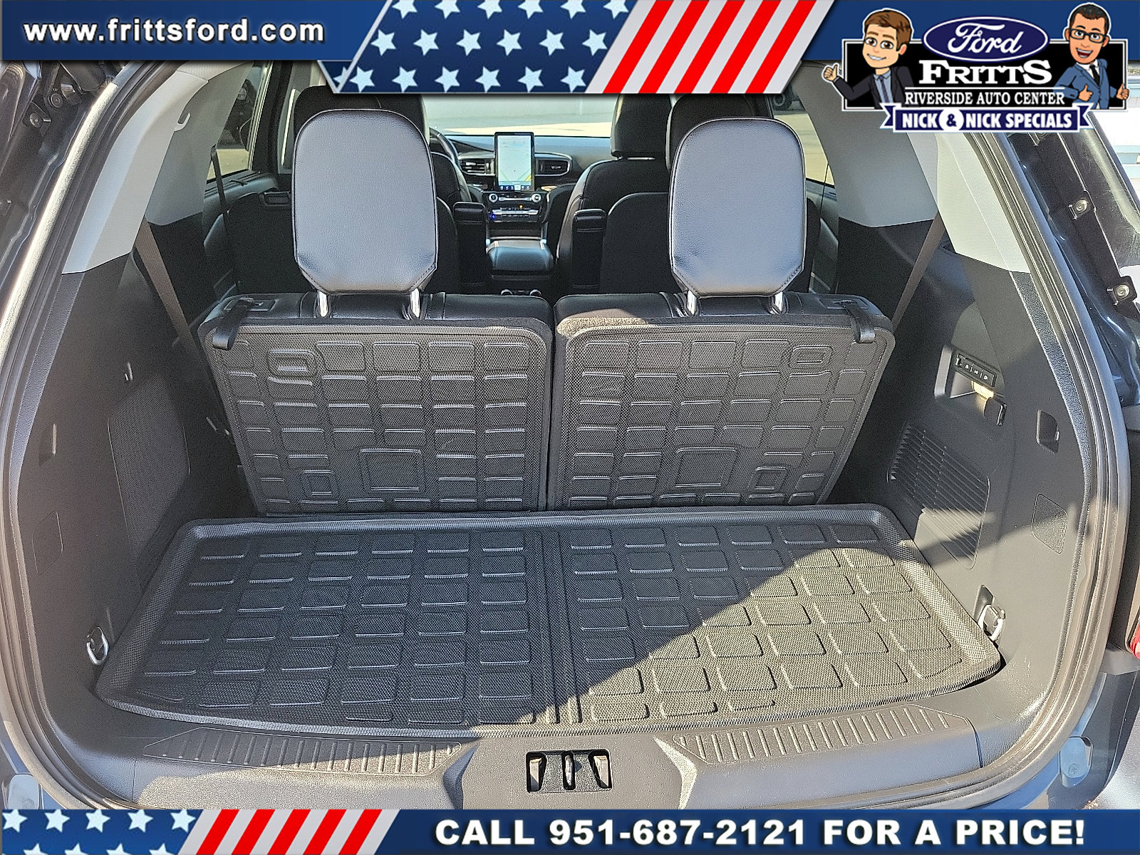 Certified 2023 Ford Explorer Limited w/ Limited Technology Package RWD image 19