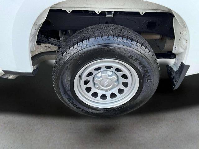 Used 2026 Chevrolet Silverado 1500 W/T RWD image 25