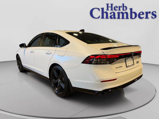 Used 2023 Honda Accord Sport image 3