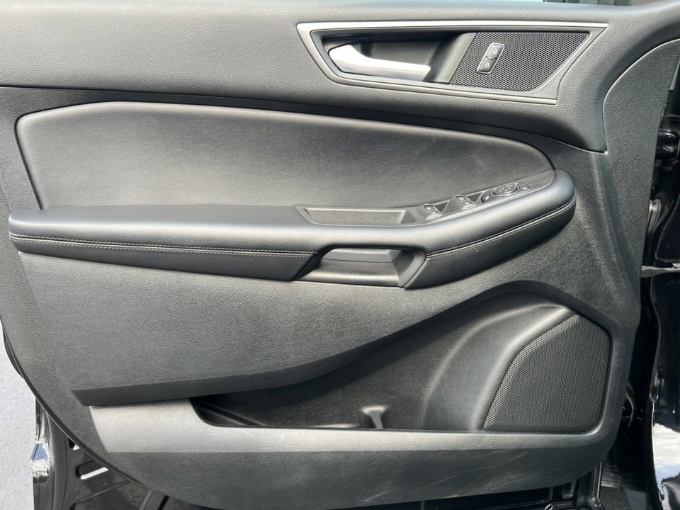 Certified 2022 Ford Edge SEL w/ Convenience Package image 19