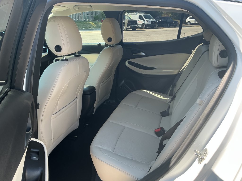 Used 2024 Buick Encore GX Sport Touring FWD image 18
