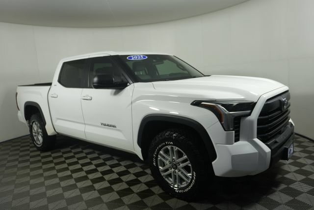 Used 2025 Toyota Tundra SR5 w/ SR5 Premium Package AWD/4WD image 1