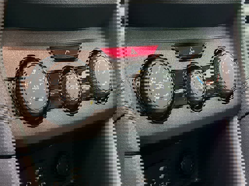 Used 2023 Subaru Impreza Premium image 16