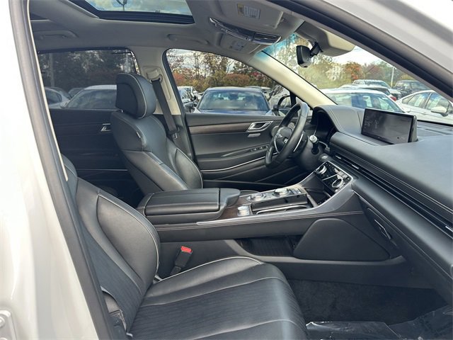 Used 2024 Genesis GV80 2.5T w/ Prestige Package image 34