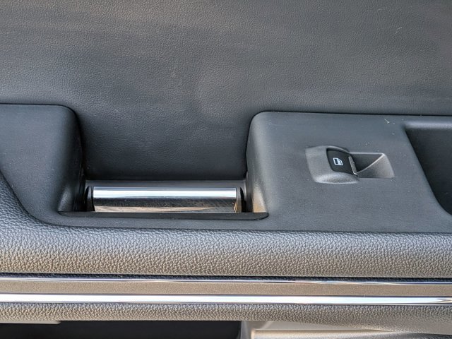 Certified 2024 Ford Expedition Limited image 30