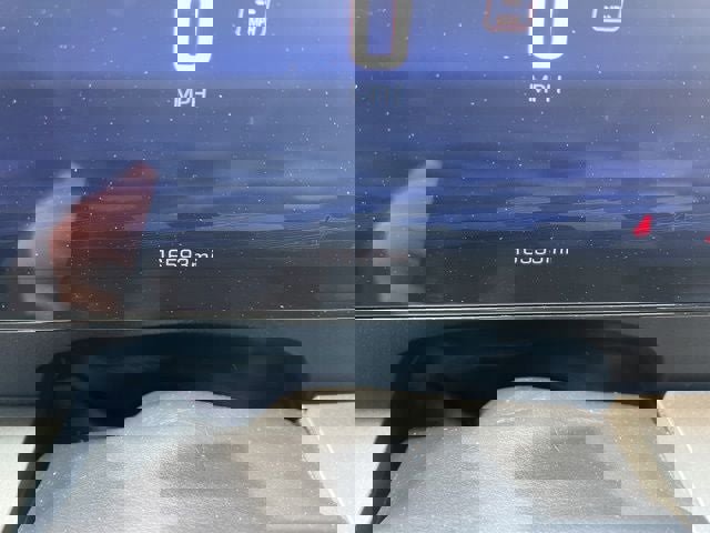 Used 2024 Chevrolet Traverse LT w/ Midnight/Sport Edition image 27