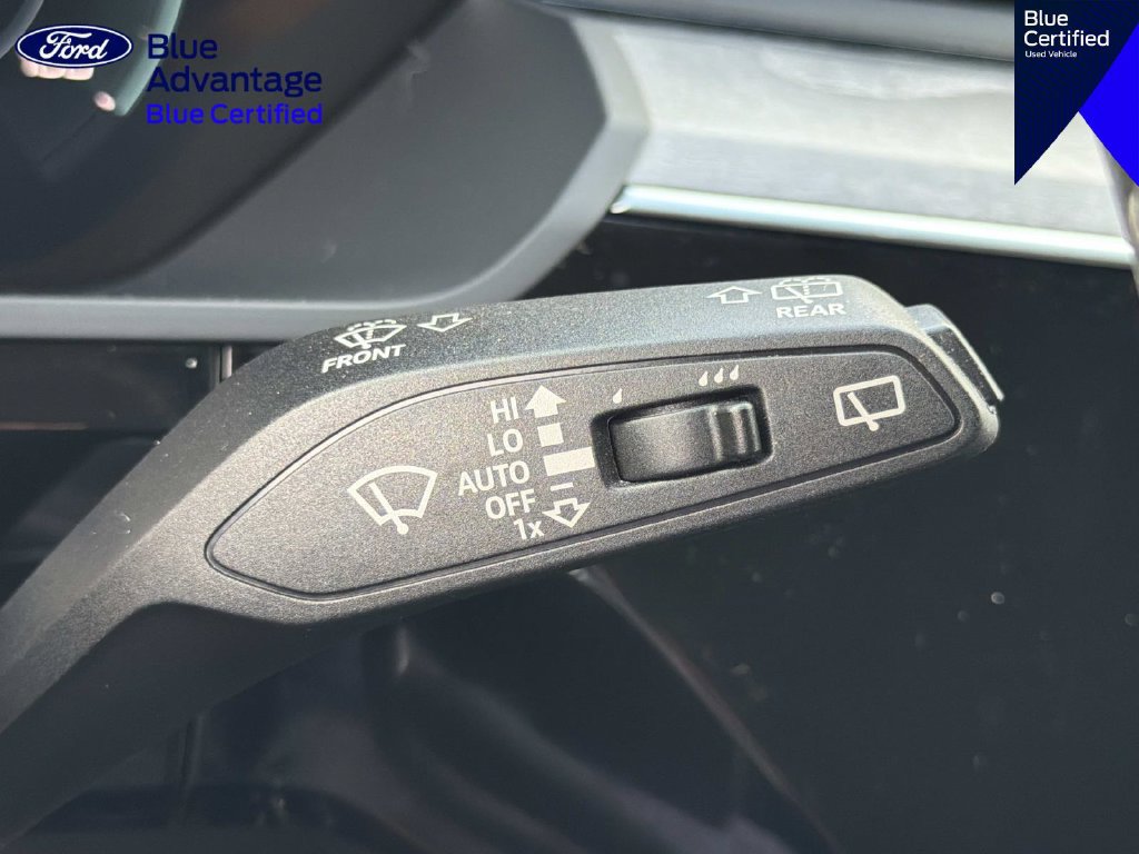 Used 2024 Audi Q8 e-tron Premium AWD/4WD image 30
