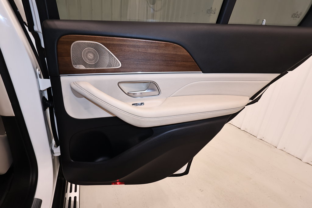 Used 2021 Mercedes-Benz GLE 350 4MATIC image 18