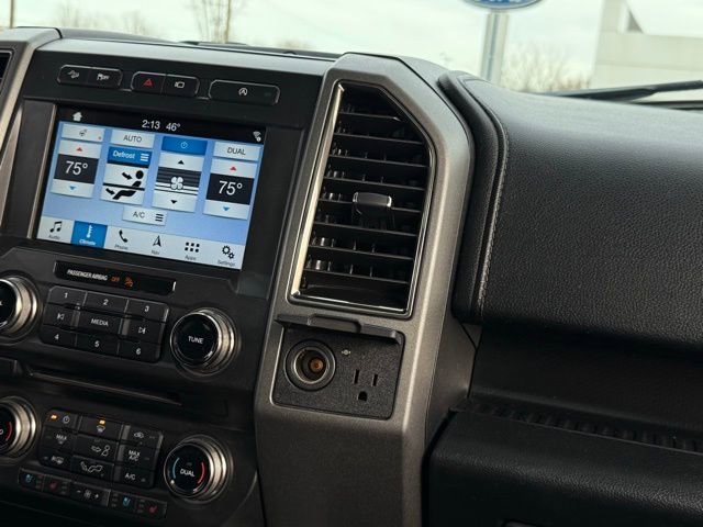 Certified 2018 Ford F150 Raptor w/ Equipment Group 802A Luxury image 33