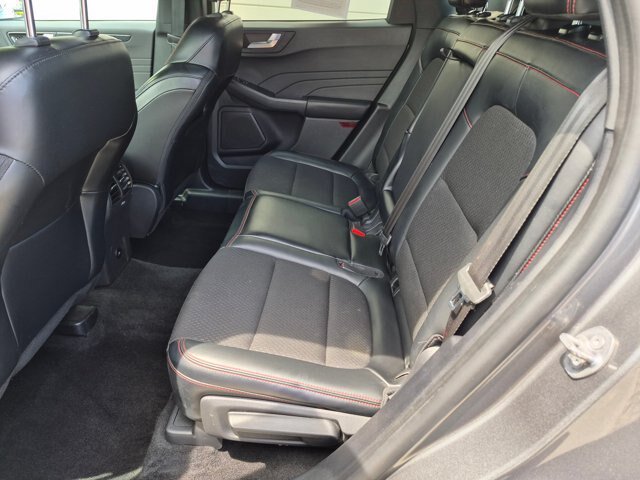 Certified 2024 Ford Escape ST-Line w/ Tech Pack #1 FWD image 31