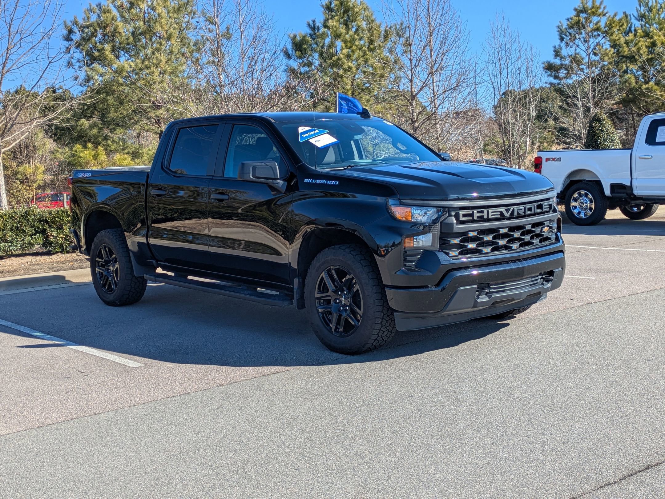 Used 2024 Chevrolet Silverado 1500 Custom image 9