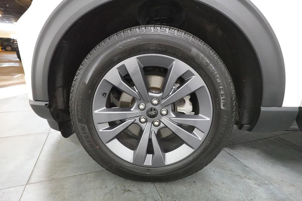 Certified 2024 Ford Explorer XLT w/ Equipment Group 202A AWD/4WD image 35