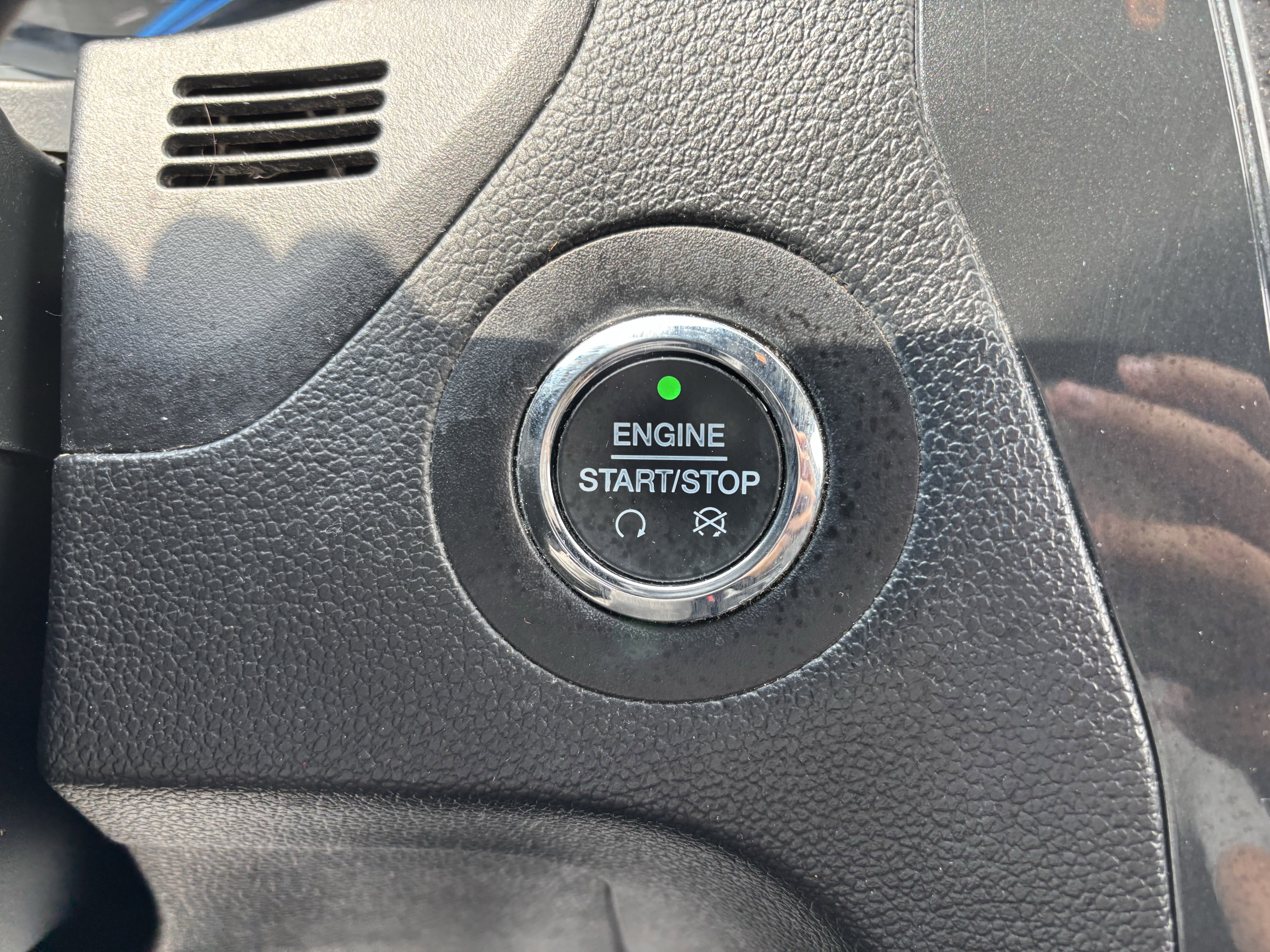 Certified 2019 Ford Explorer XLT FWD image 32