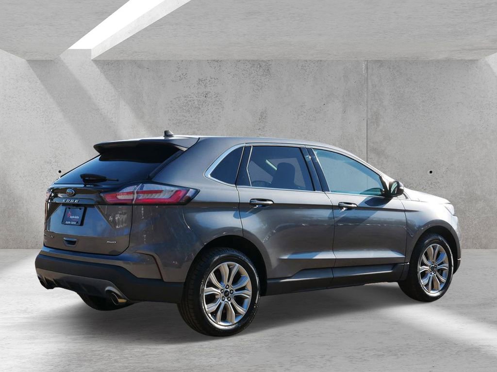 Certified 2024 Ford Edge Titanium AWD/4WD image 3