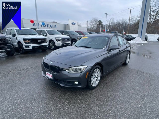Used 2018 BMW 320i xDrive Sedan w/ Convenience Package image 1