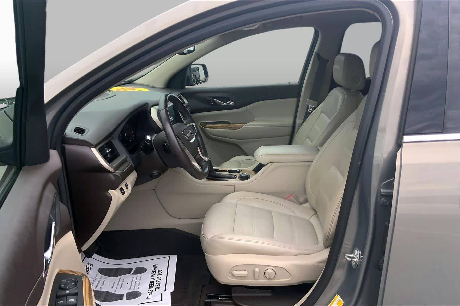 Used 2019 GMC Acadia Denali FWD image 8