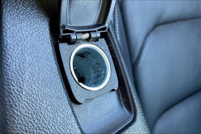 Used 2021 Chevrolet Camaro LT RWD image 15