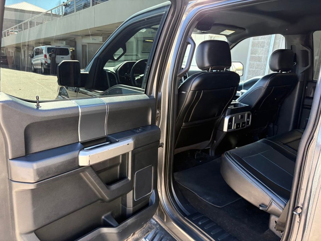 Certified 2019 Ford F150 Lariat image 25