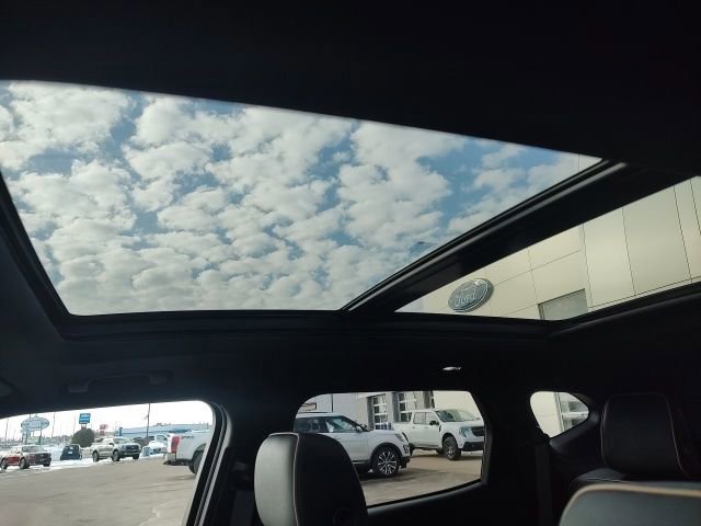 Used 2021 Chevrolet Blazer Premier w/ Driver Confidence II Package image 26