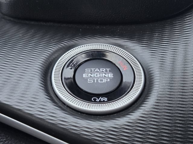 Used 2023 Jeep Grand Cherokee L Laredo RWD image 20