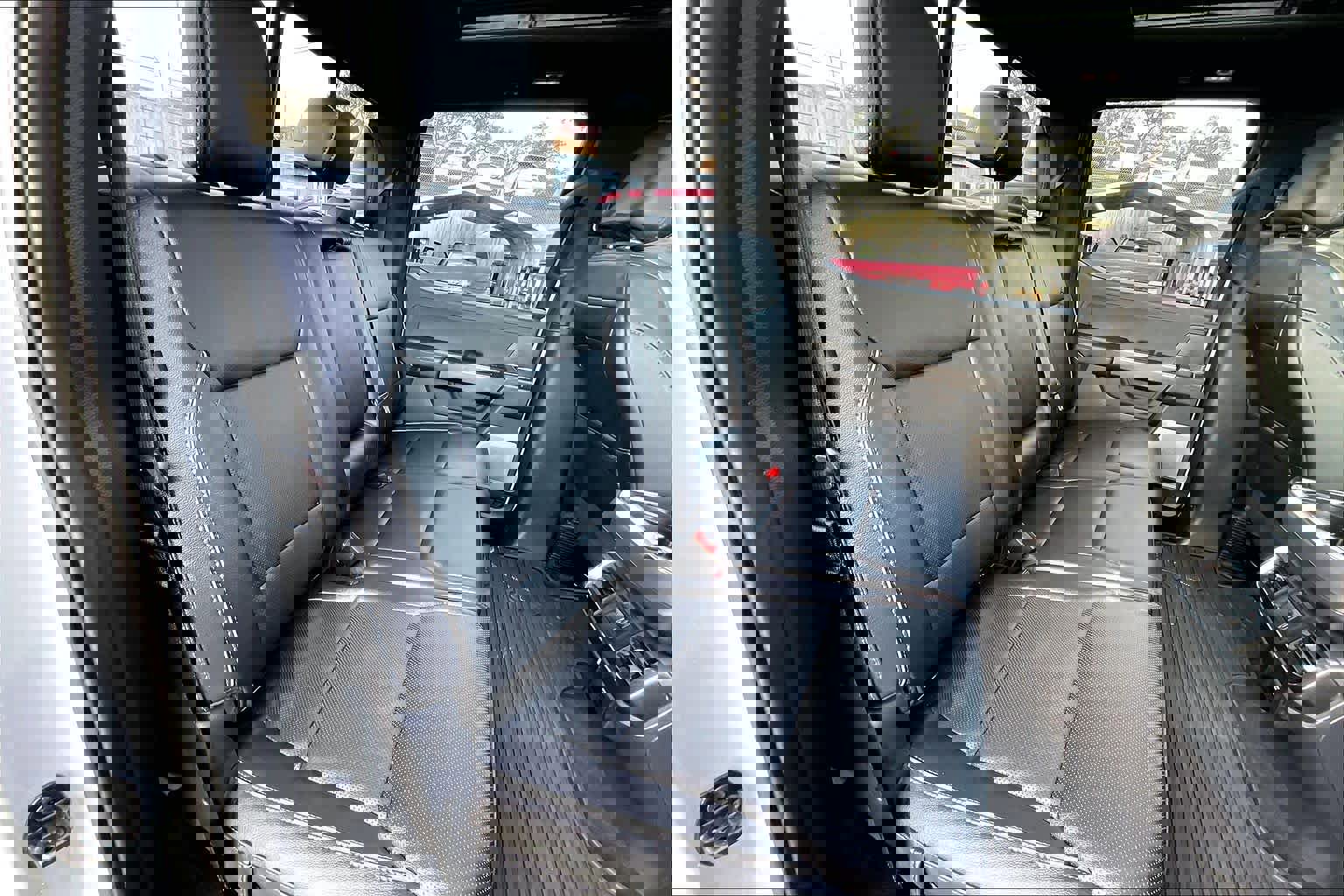 Certified 2023 Ford F150 Lariat w/ Equipment Group 502A High image 19