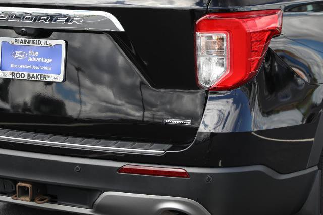Certified 2021 Ford Explorer Limited w/ Hybrid Equipment Group 310A AWD/4WD image 8