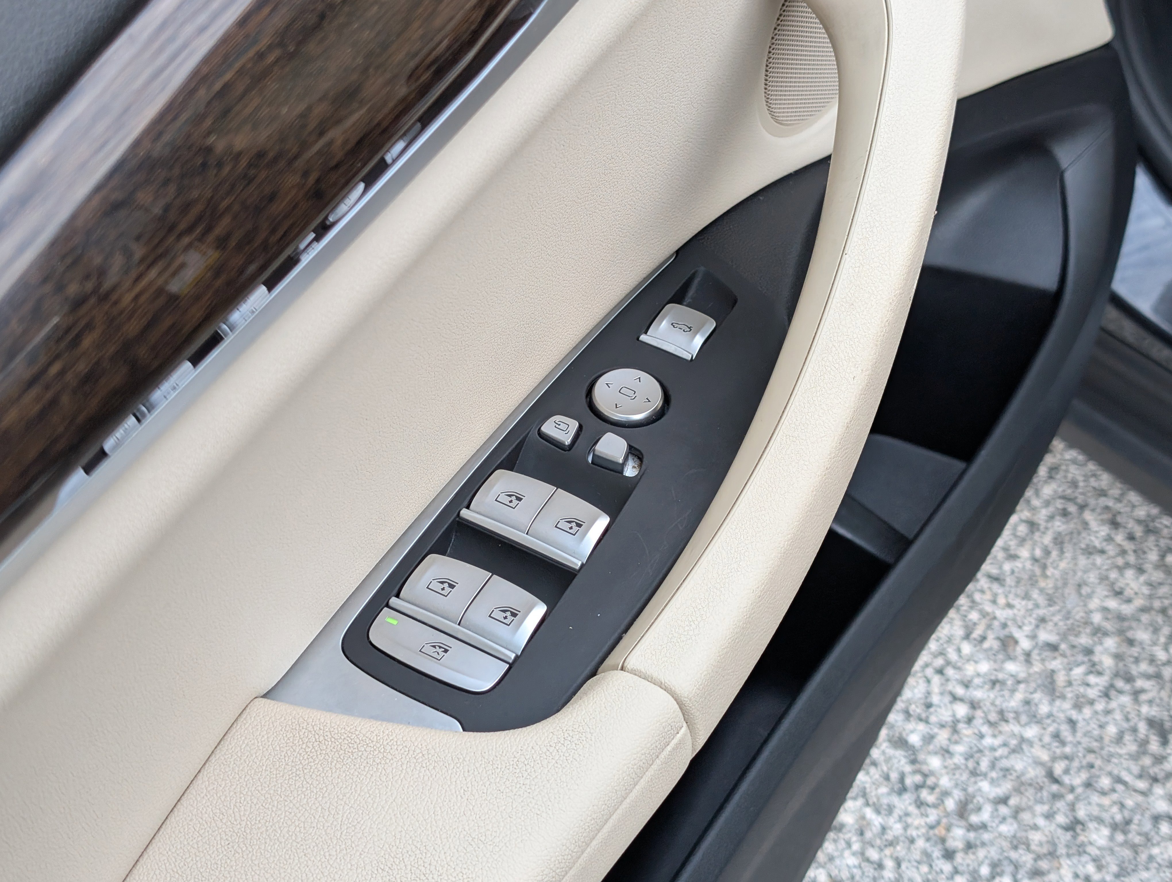 Used 2021 BMW X3 xDrive30i w/ Premium Package image 23