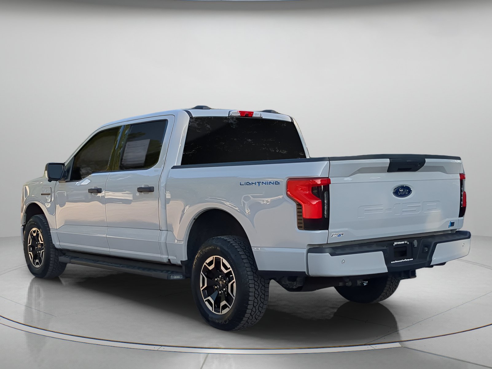 Certified 2023 Ford F150 Lightning XLT AWD/4WD image 42