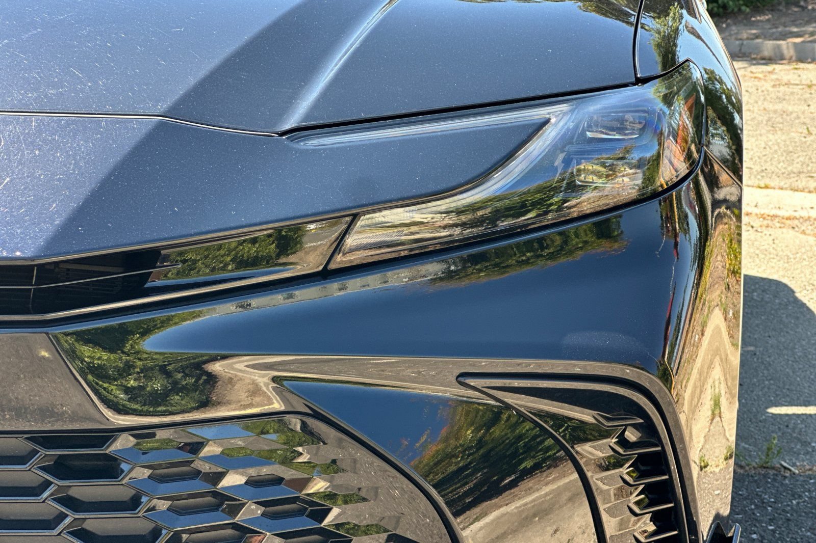 Used 2025 Toyota Camry XSE FWD image 52