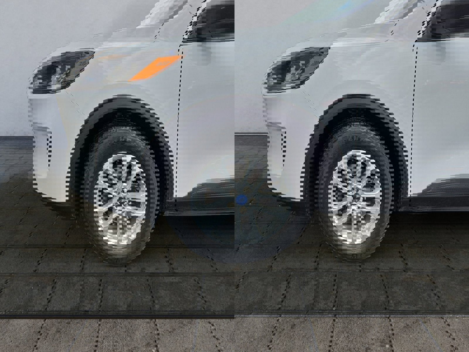 Certified 2022 Ford Escape SE w/ Cold Weather Package image 26