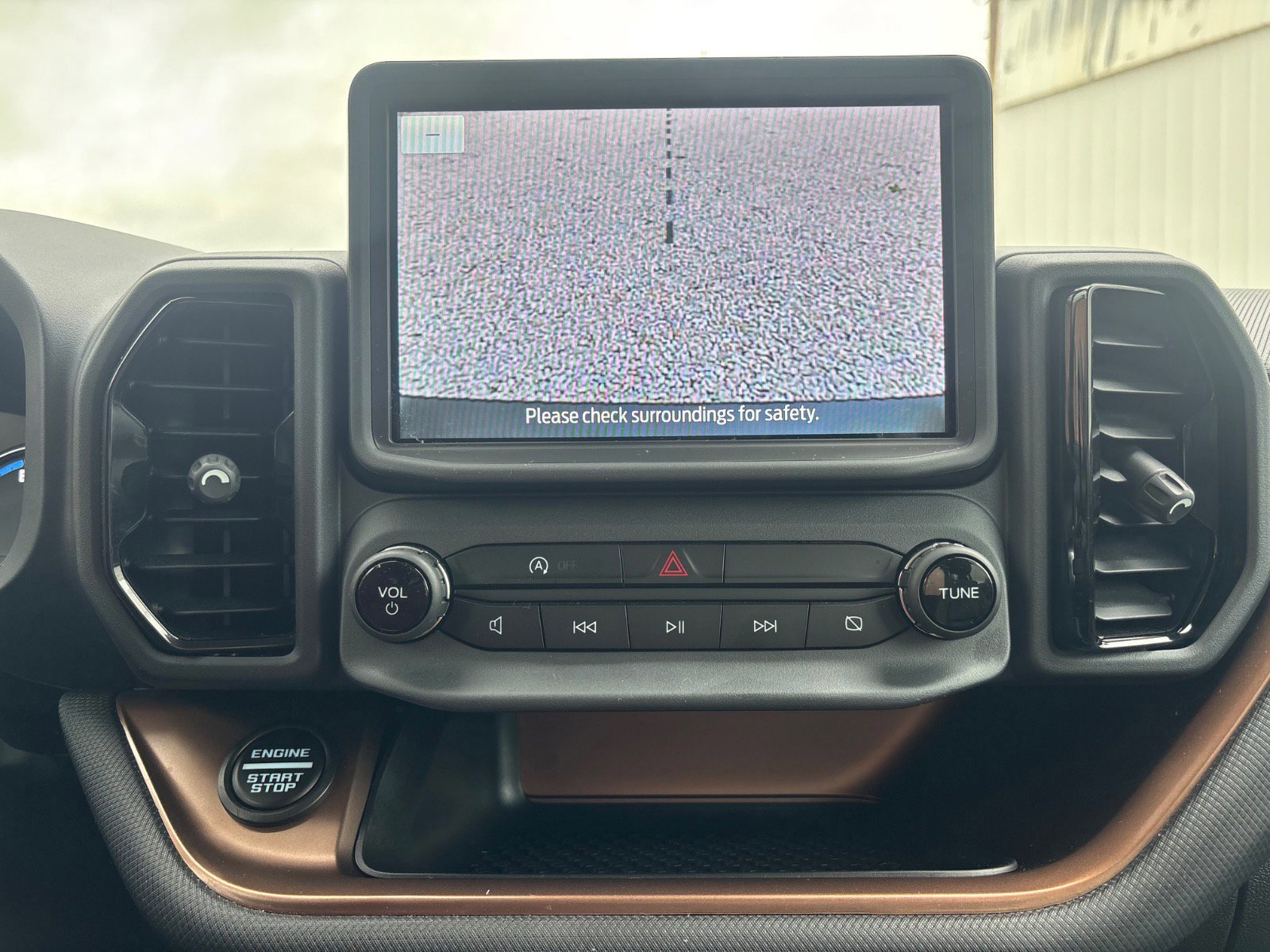 Certified 2024 Ford Bronco Sport Outer Banks image 28