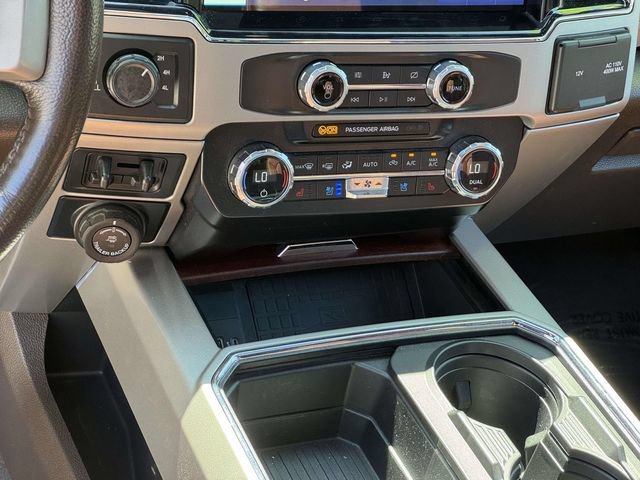 Certified 2022 Ford F350 King Ranch w/ King Ranch Ultimate Package AWD/4WD image 22