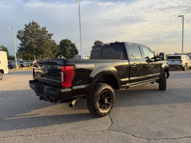 Certified 2022 Ford F350 Lariat w/ Tremor Off-Road Package AWD/4WD image 9