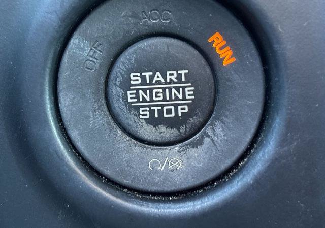 Used 2022 Jeep Wrangler Unlimited Sahara w/ Cold Weather Group AWD/4WD image 9