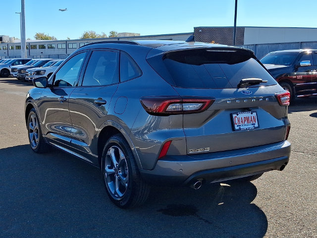 Certified 2023 Ford Escape ST-Line w/ Tech Pack #1 FWD image 4