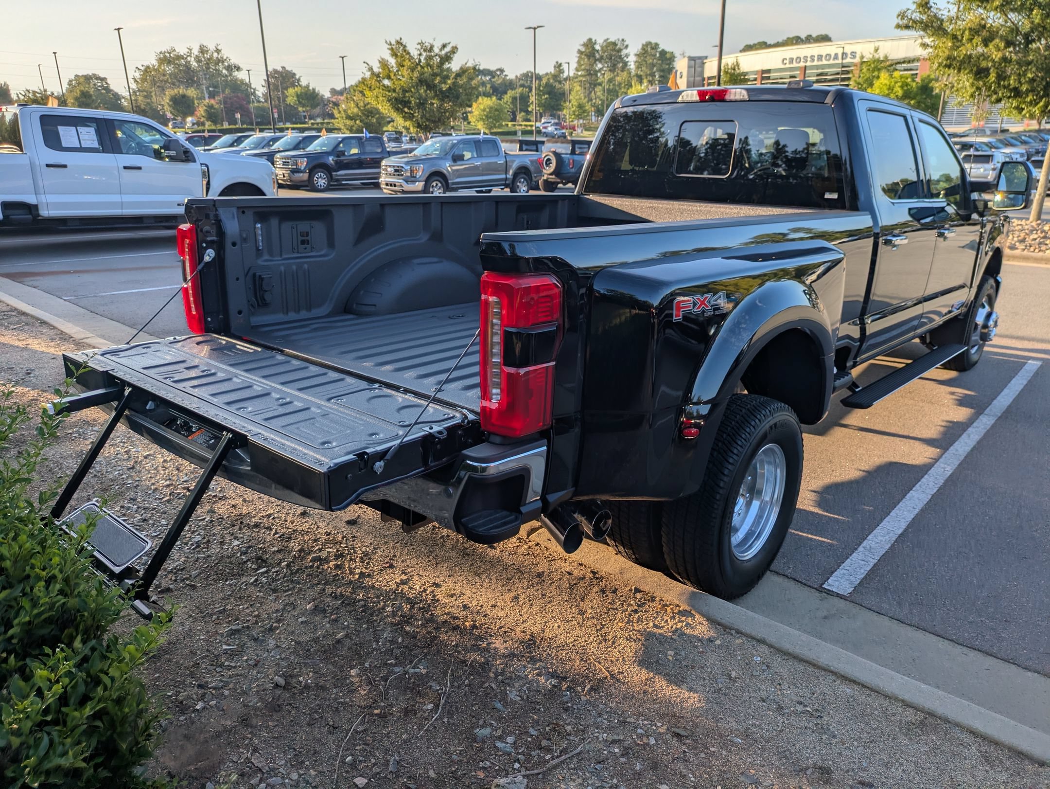 Certified 2026 Ford F350 Lariat w/ Lariat Ultimate Package AWD/4WD image 37