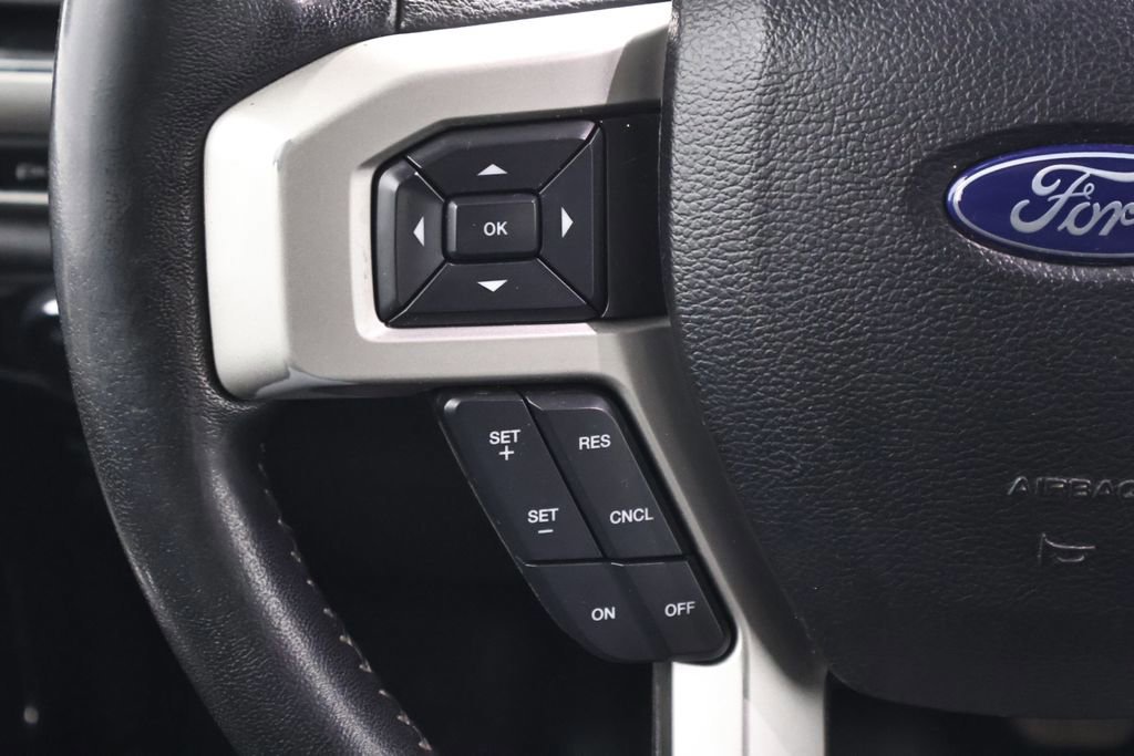 Certified 2018 Ford F150 Lariat image 28