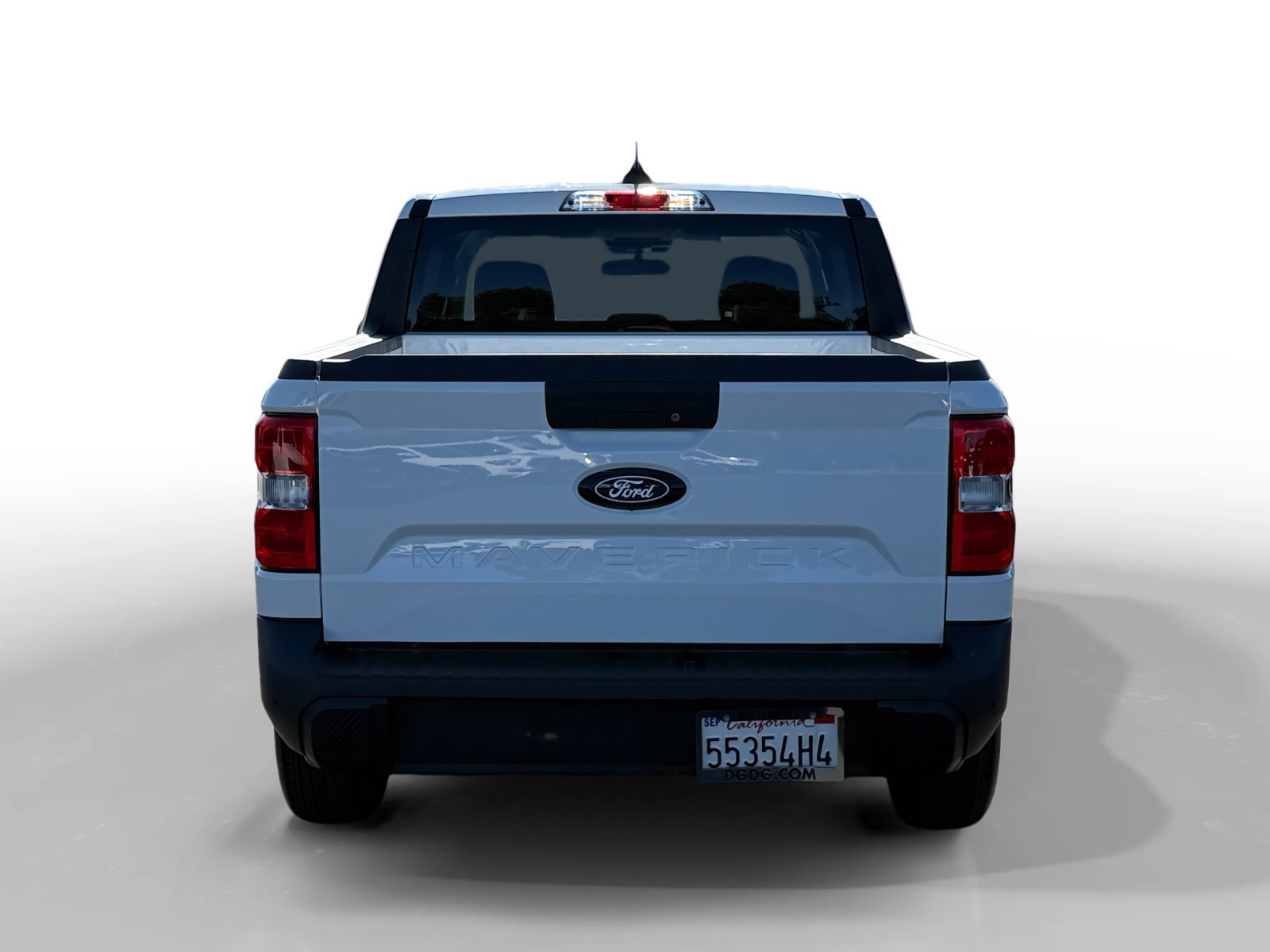 Certified 2025 Ford Maverick XL w/ Equipment Group 102A AWD/4WD image 4