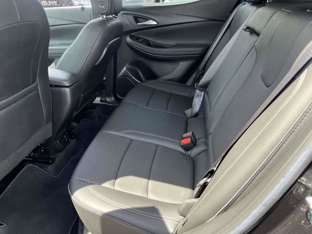 Used 2022 Buick Encore GX Essence FWD image 7