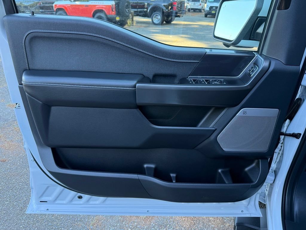 Certified 2025 Ford F150 Lariat AWD/4WD image 24