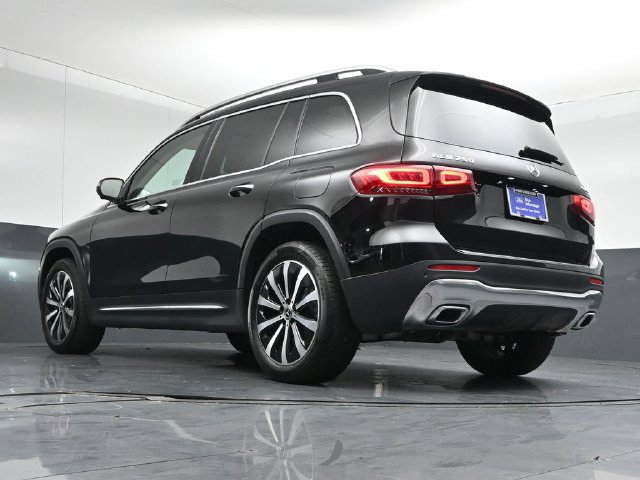 Used 2023 Mercedes-Benz GLB 250 4MATIC image 42
