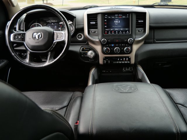 Used 2019 RAM 1500 Laramie AWD/4WD image 18