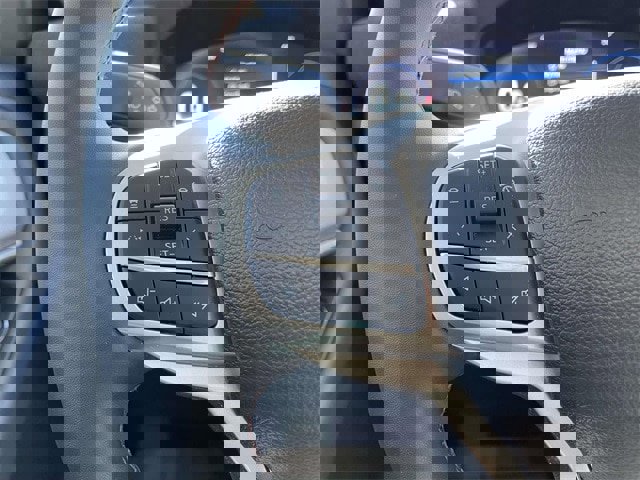 Certified 2025 Ford Explorer Active image 23