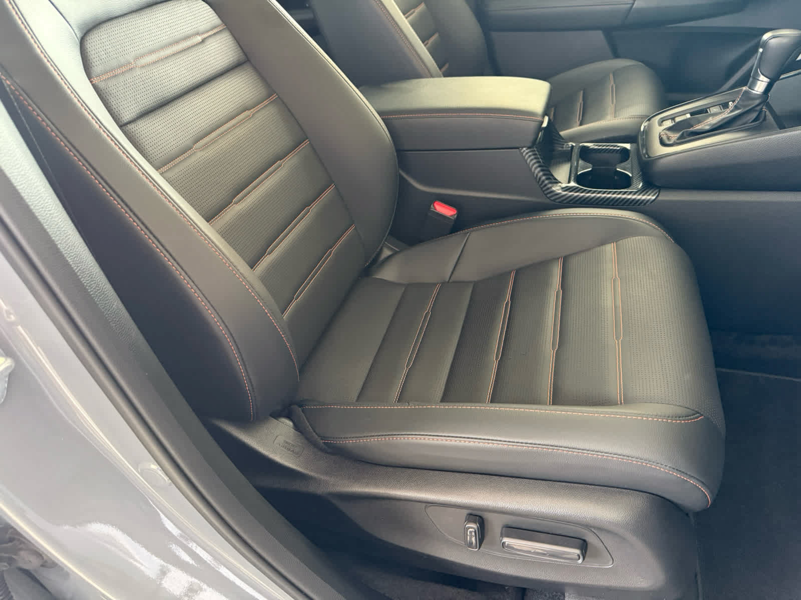 Used 2023 Honda CR-V Sport Touring image 8